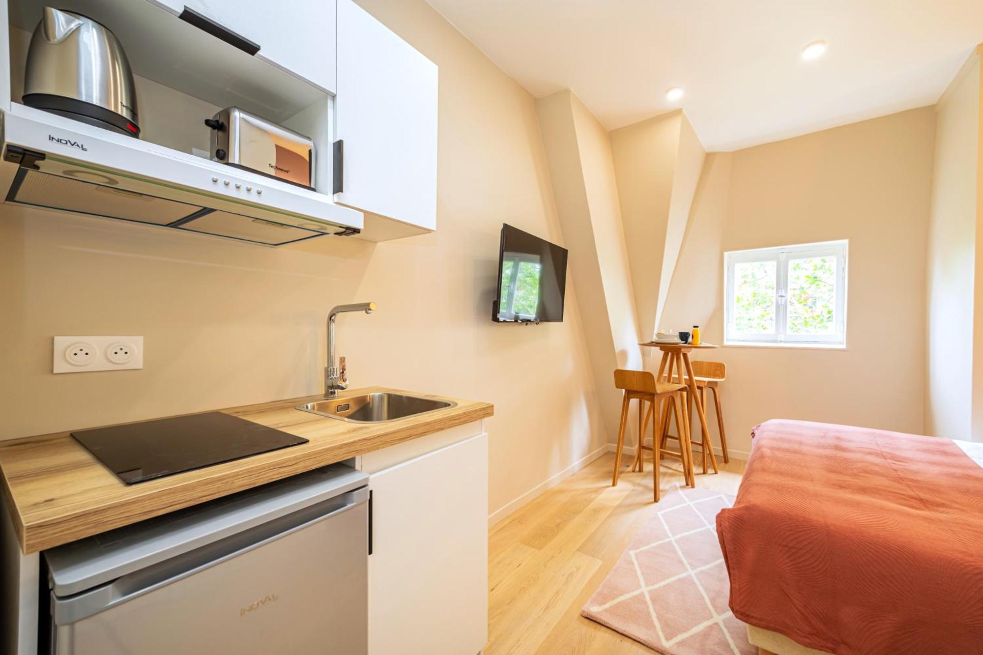 Cozy And Well Arranged - Pereire Apartment Paris